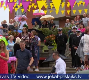 Aknīstē un Viesītē šovasar varēs savīties dziesmu, deju un draugu rakstos