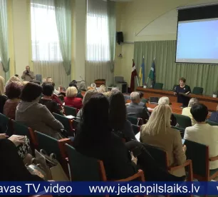 Izglītības iestāžu vadītāji nereti izjūt mobingu no vecāku puses 