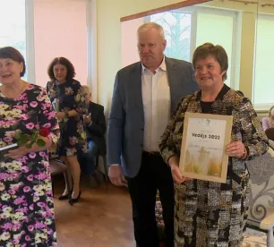 Apbalvoti konkursa “Vedējs” laureāti