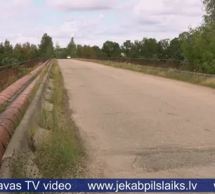 Tauta ziņo: Jēkabpils jaunieši autovadītāja tiesības laimējuši loterijā