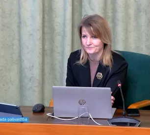 Ja kāds jūtas aizskarts… A. Vetere par krievu uzrakstiem