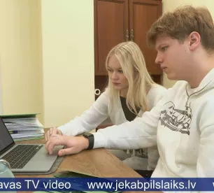 Jēkabpils jaunieši atklāj satraucošus faktus par suņu barošanas paradumiem