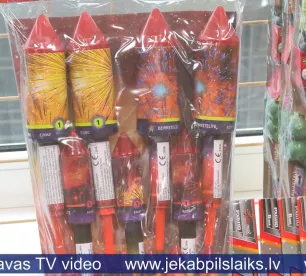 Jēkabpilī pieprasījums pēc pirotehnikas nemazinās