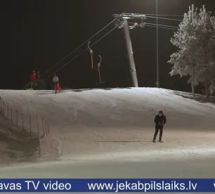 Bargais sals samazina apmeklētāju skaitu slēpošanas trasēs 