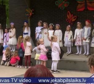 Krāšņi aizvadīti Bērnu svētki Jēkabpilī