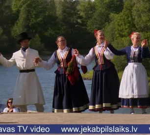 Zvejnieklīcī aizvadīti Daugavas svētki