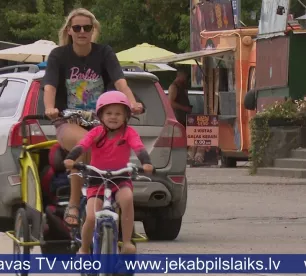 Likumsargi atgādina par elektroskrejriteņu un velosipēdu lietošanas noteikumiem