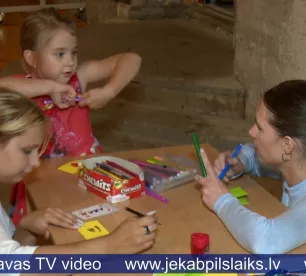 Salas Tautas namā aizvadīts Zinību dienas pasākums bērniem