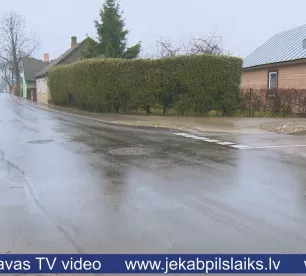Pormaļa ielā Jēkabpilī tikai vienā posmā nomainīts ūdensvads