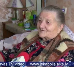 Mežāres iedzīvotāja sūdzas par aukstumu dzīvoklī