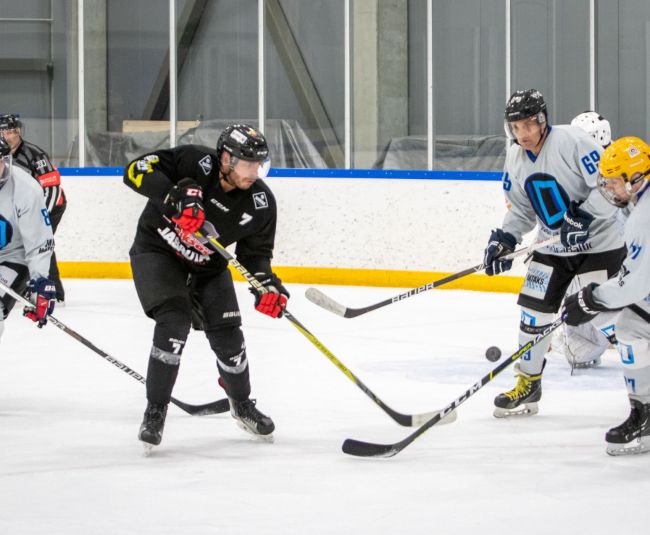 Noslēdzies Jēkabpils novada hokeja čempionāta otrās līgas turnīrs