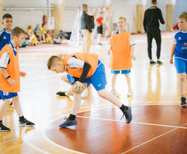 Jēkabpilī noticis mini handbola festivāls