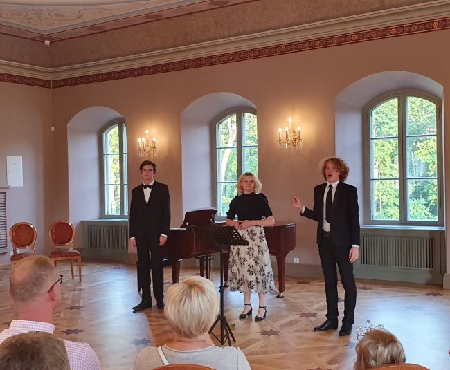 Krustpils pilī izskanējis romantiskās mūzikas un laikmeta koncertuzvedums 