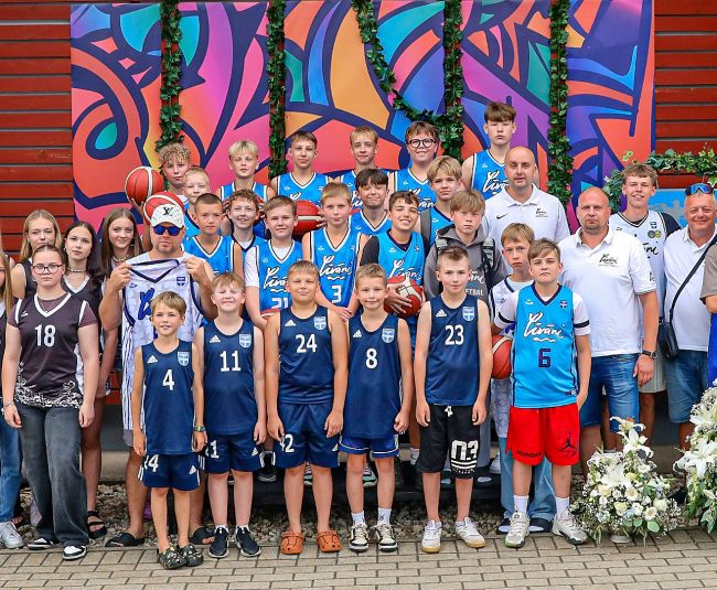 Līvānu novada pašvaldība aicina balsot par radošāko svētku gājiena kolektīvu