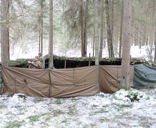 Zemessargi Jēkabpilī trenē precīzu šaušanu un izturību ziemas apstākļos