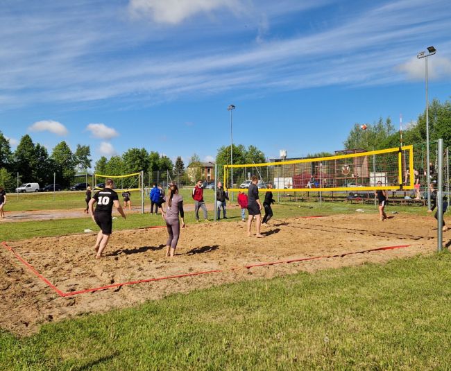 Zīlānos aizvadīti sportiski un azartiski dārza svētki