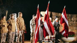 Lāčplēša dienas Lāpu gājiens Jēkabpilī