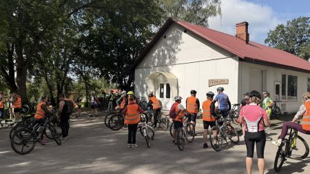 Jēkabpils novadā ar panākumiem aizvadīts velo brauciens “Krustpils stāsti”