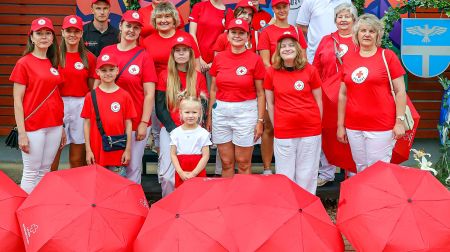 Līvānu novada pašvaldība aicina balsot par radošāko svētku gājiena kolektīvu