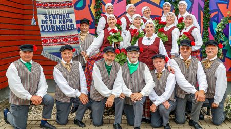 Līvānu novada pašvaldība aicina balsot par radošāko svētku gājiena kolektīvu