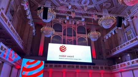 “Light Guide Optics International” iegūst prestižo “Red Dot Design Award” dizaina balvu