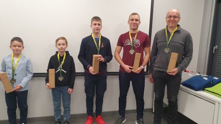 Apbalvoti Pusstundas skrējiena 41. sezonas uzvarētāji