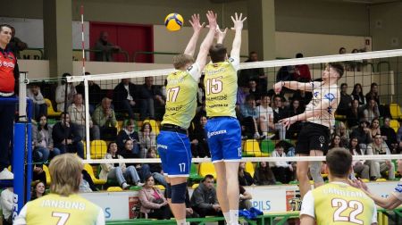 “Jēkabpils lūši” volejbolisti izcīna bronzu Latvijas čempionātā