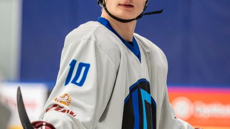 Jēkabpils novada hokeja čempionātā kronē jaunos čempionus