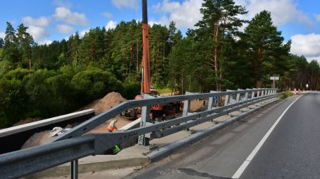 Turpinās veloceliņa Sala – Jēkabpils izbūve