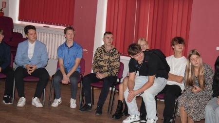 Zasā norisinājies šā gada pēdējais jauniešu sadraudzības vakars