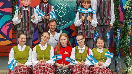 Līvānu novada pašvaldība aicina balsot par radošāko svētku gājiena kolektīvu