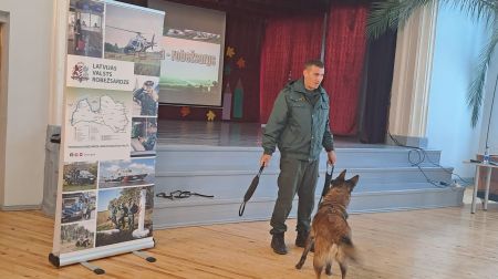 Aknīstes skolēni izzina dažādas profesijas