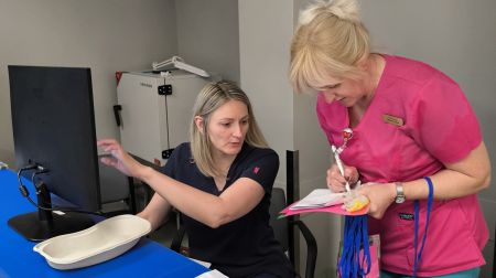 Jēkabpils mediķi trenējas reaģēt ārkārtas situācijās 