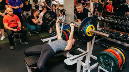 Jēkabpilī aizvadīts iesācēju kauss svaru stieņa spiešanā guļus 