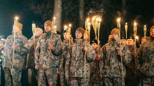 Lāčplēša dienas Lāpu gājiens Jēkabpilī