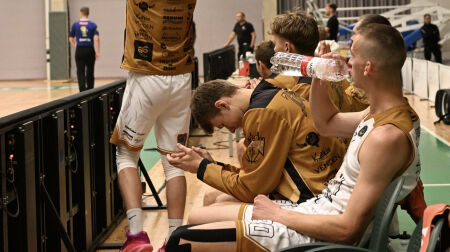 Jēkabpils basketbolisti iesāk sezonu ar sīvu cīņu 