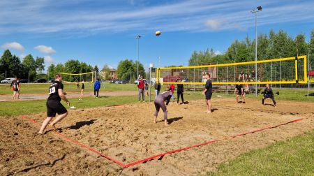 Zīlānos aizvadīti sportiski un azartiski dārza svētki