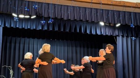  Lones Tautas namā aizvadīts muzikāls un omulīgs vakars