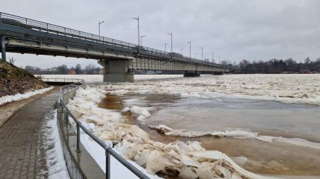 Plūdi Jēkabpilī. 13.01.2023.