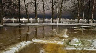 Applūdusi Krustpils saliņa