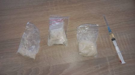 Policija Līvānos konfiscē amfetamīnu un 4600 nelegālo cigarešu