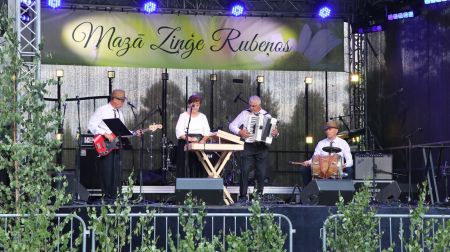 Kapela no Kokneses iegūst pirmo vietu Rubeņu Mazajā ziņģē