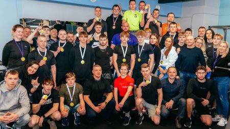 Jēkabpilī aizvadīts iesācēju kauss svaru stieņa spiešanā guļus 