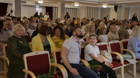 Jēkabpils novadā sumināti skolēni un pedagogi par izciliem sasniegumiem 