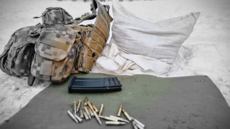 Zemessargi Jēkabpilī trenē precīzu šaušanu un izturību ziemas apstākļos