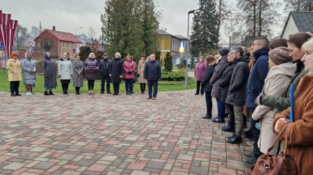 Līvānos ar klusuma brīdi godina Ukrainā bojāgājušos cīnītājus