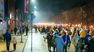 Lāčplēša dienas Lāpu gājiens Jēkabpilī