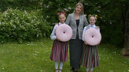 Jēkabpils novadā aizvadīta dziesmu un deju svētku aktivitāte “Savīšanās ceļš”