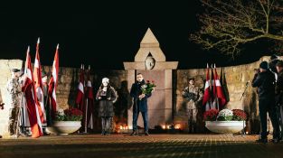 Lāčplēša dienas Lāpu gājiens Jēkabpilī