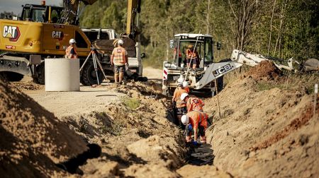 No Zasas līdz pagriezienam uz Mazslati turpinās būvdarbi
